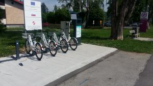 Kolesa iz sistema Ricikel z elekričnim motorjem