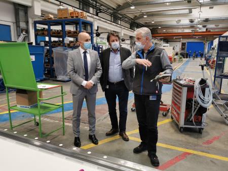 Župan na obisku v Yaskawi Ribnica