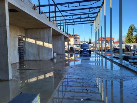 410934575_122093246186162705_5898708712432684761_n