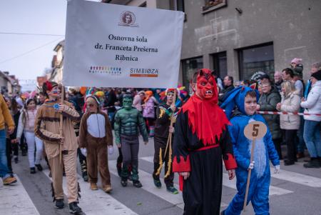 332479118_875127507111198_2619178379219319836_n