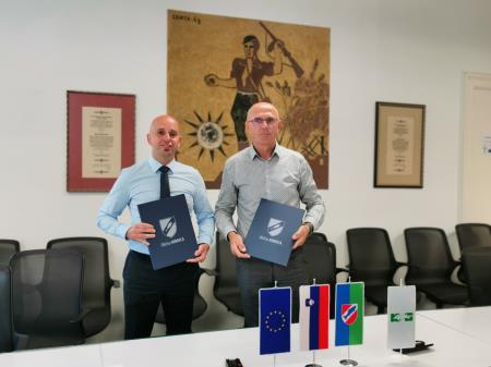 Podpis pogodbe za komunalno opremljanje industrijske cone Lepovče.jpg