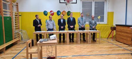 Podpisana je Pogodba za sofinanciranje delovne terapije na OŠ Ljubo Šercer 