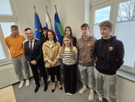 Podpis pogodbe z izvajalci programa »Kategorizirani športniki v občini Ribnica«