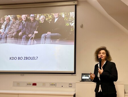 izr. prof. dr. Milica Gregorič Kramberger,